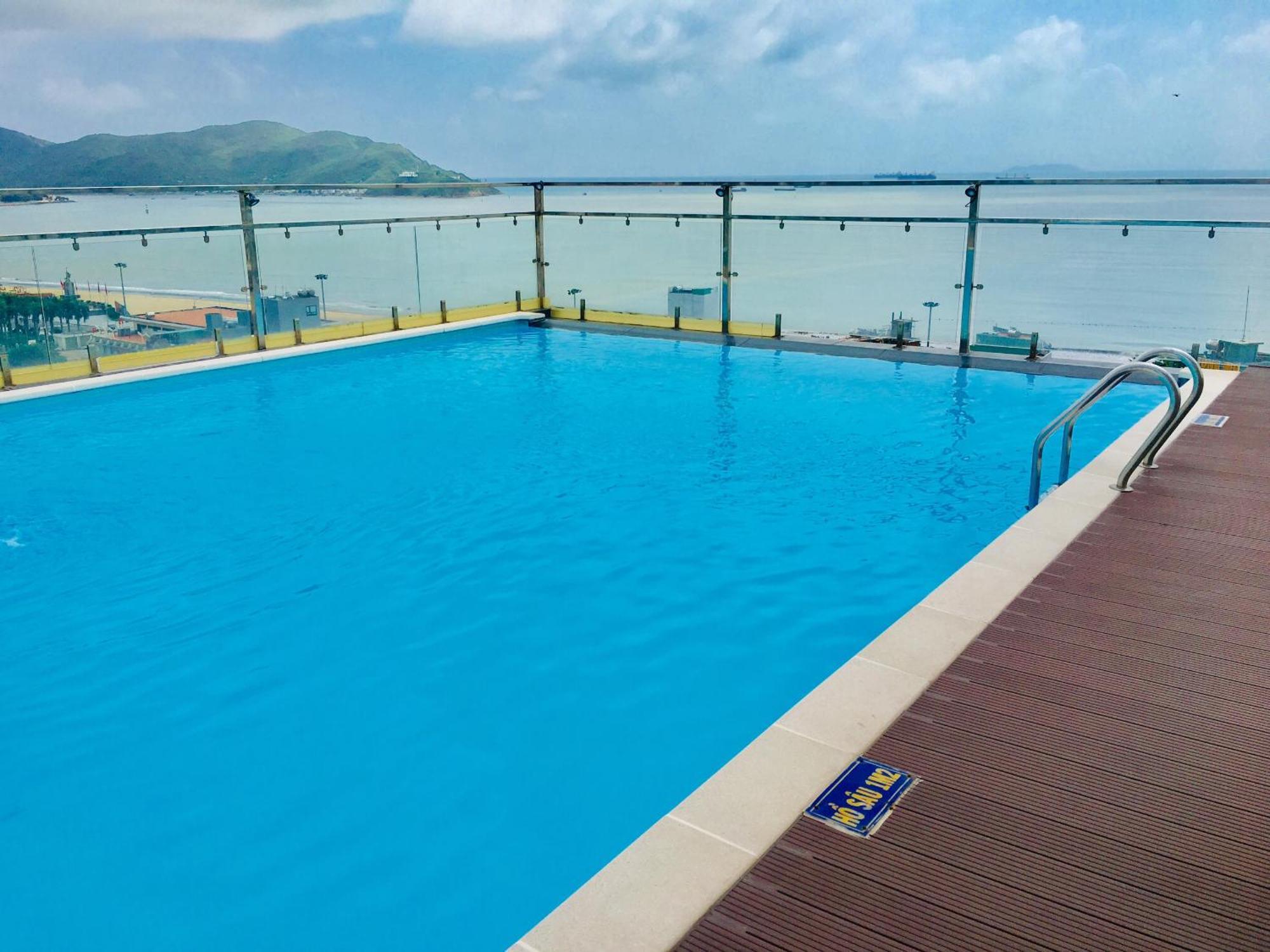 Rustic Hotel Quy Nhon Powered By Aston Buitenkant foto
